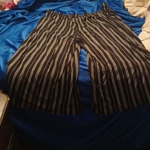 Stripped Wide Leg Pant